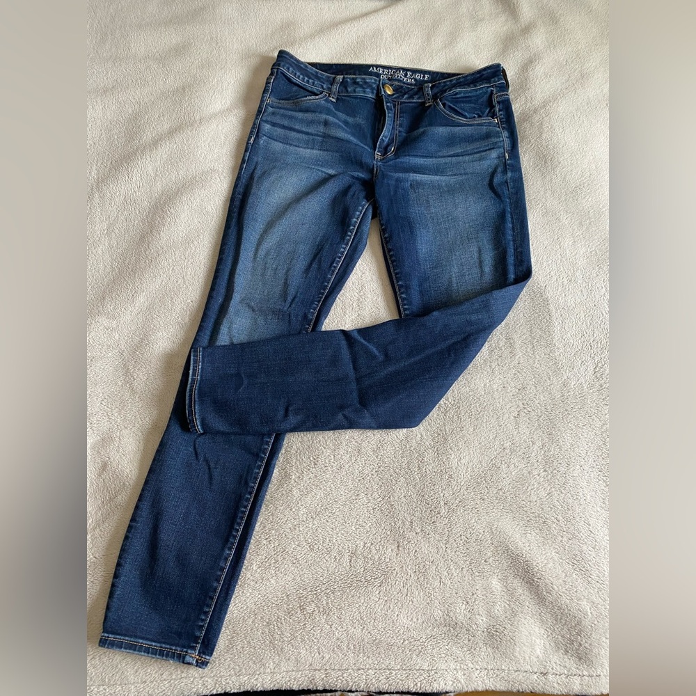 AMERICAN EAGLE super stretch Jeans size 14 regular